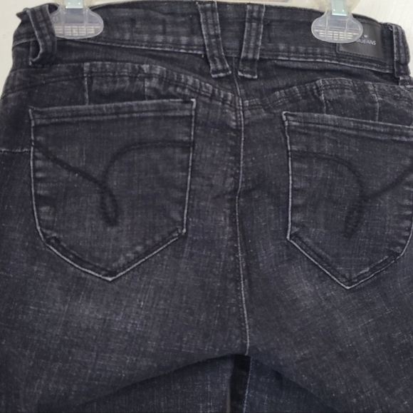 YMI: Wanna Betta Butt? Woman's Mid Rise Skinny Jeans, Size: 5, Color: Black - Picture 10 of 15